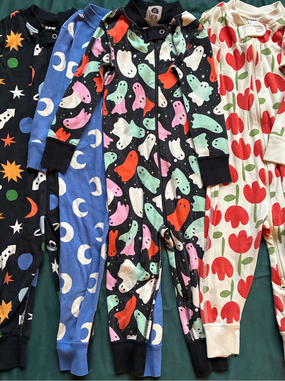 Hanna Andersson 2T One-Piece Footie Pajama Set- Ghosts, Space, Moons, Flowers